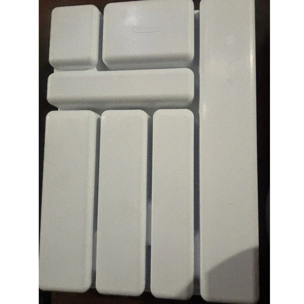 Vintage Rubbermaid white silverware holders 0521 0522 large and small